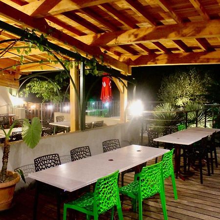 Camping Les Chenes Chauzon Exterior foto